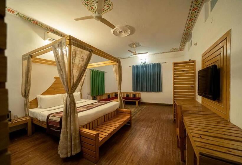 חדר דלוקס, Sparrow Inn Ankur