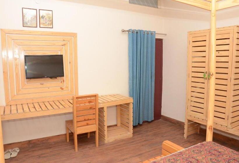 חדר דלוקס, Sparrow Inn Ankur