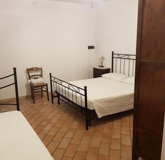 غرفة سوبيريور ثلاثية, B&b Casa Ciarpella