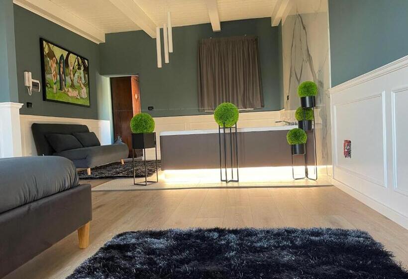 جناح مزود بجاكوزى, B&b Il Duomo