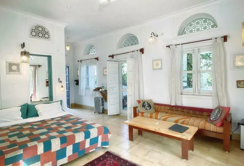 Chambre Deluxe Vue Jardin, Dia Homestay