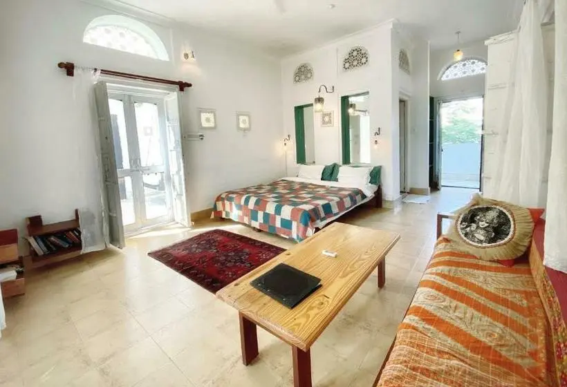 Chambre Deluxe Vue Jardin, Dia Homestay
