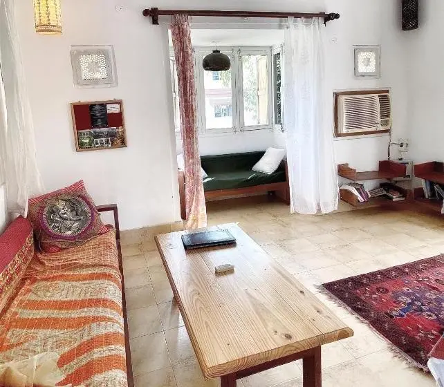 Chambre Deluxe Vue Jardin, Dia Homestay