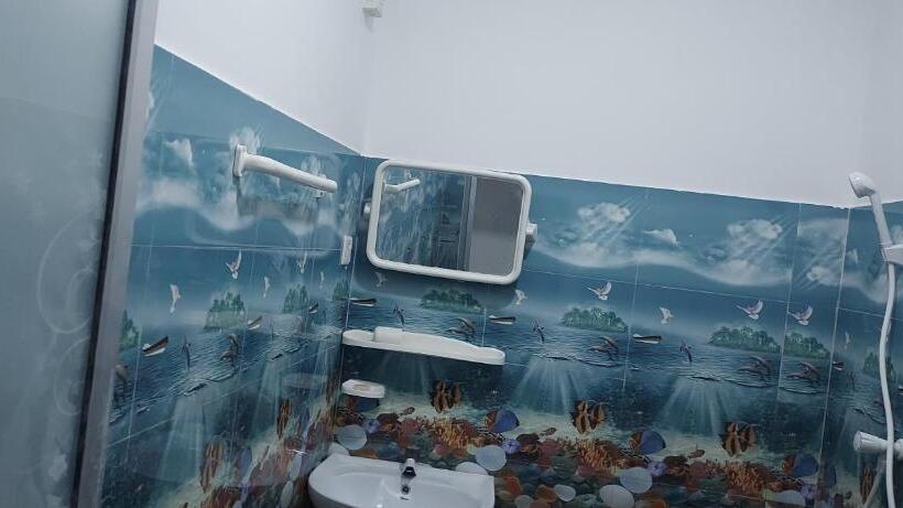 اتاق خانوادگی, Nilaveli Beach Rooms