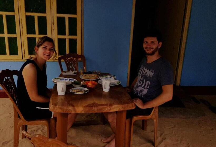 اتاق اکونومی, Nilaveli Beach Rooms
