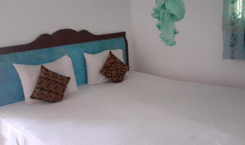 이코노미 룸, Nilaveli Beach Rooms