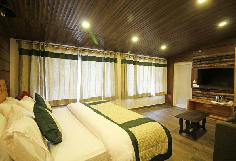 マウンテンビュースタンダードルーム, Jharipani Castle