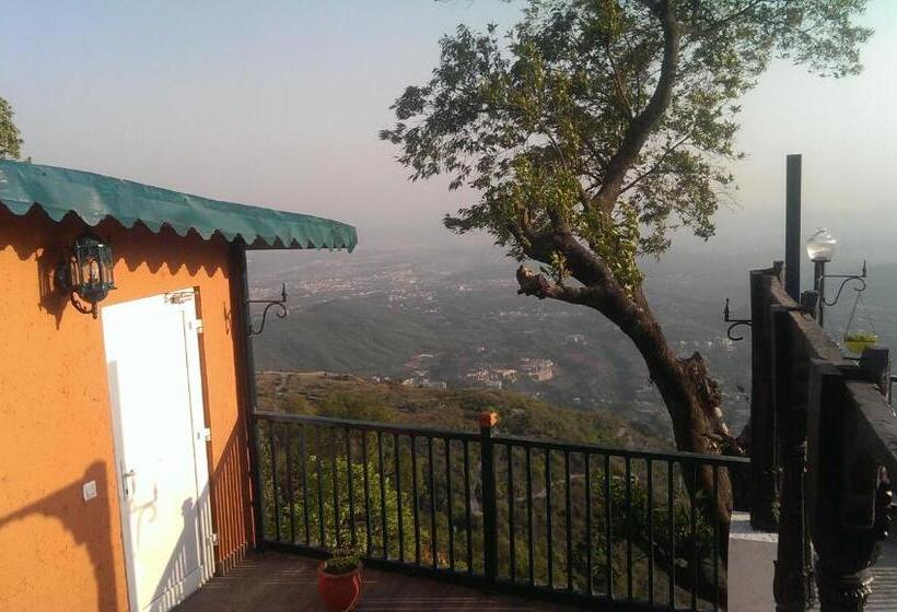 マウンテンビュースタンダードルーム, Jharipani Castle