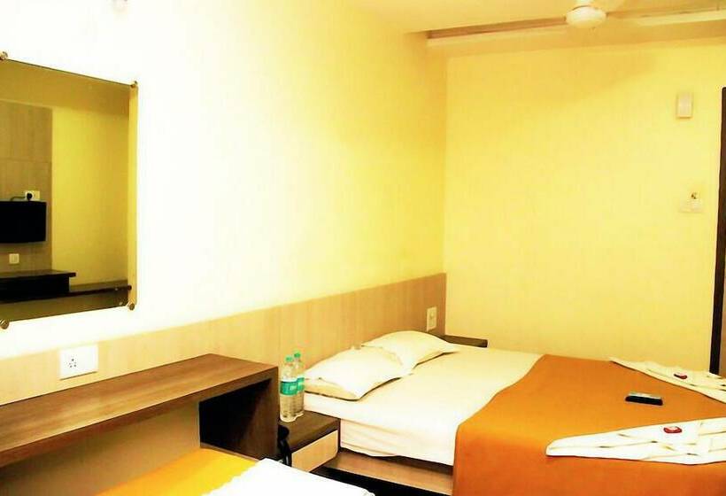 Standard Trippelrum, Kalpadeep Inn