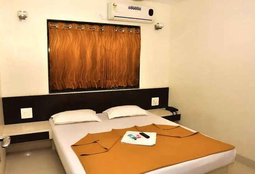 اتاق عادی با تخت دوبل, Kalpadeep Inn