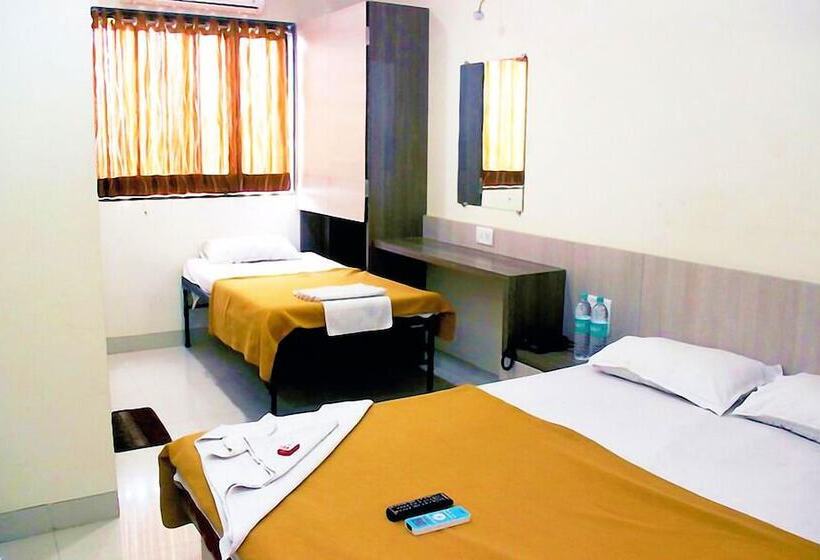 Bas Trippelrum, Kalpadeep Inn