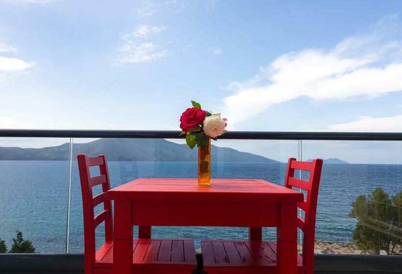 オーシャンビュースタンダードルームバルコニー付き, Picasso