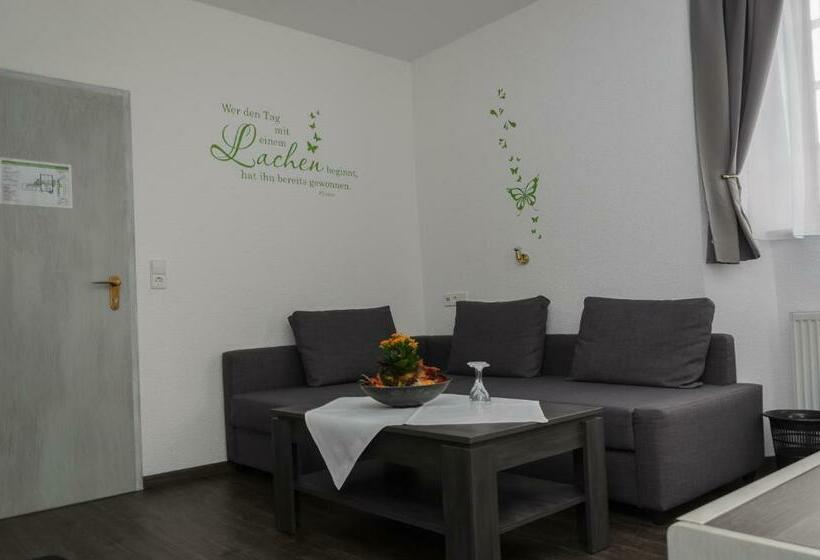 스탠다드 룸, Rheingraf