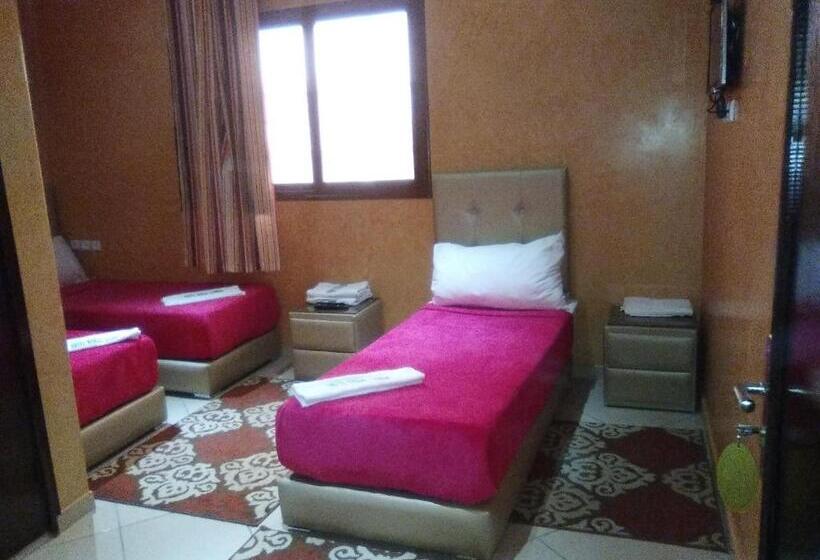 اتاق استاندارد سه نفره, Rimal Sahara