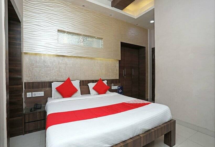 标准间, O South Fern