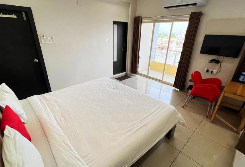 Номер Deluxe, The Gir Harmony