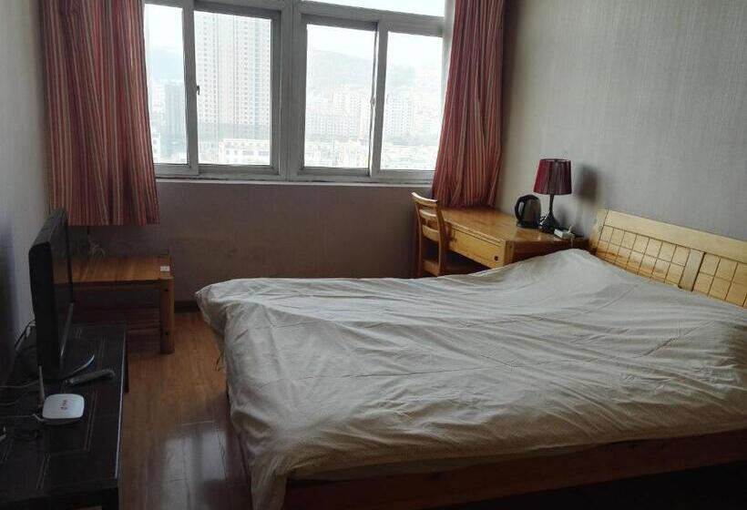 Camera Deluxe, Lete Hostel