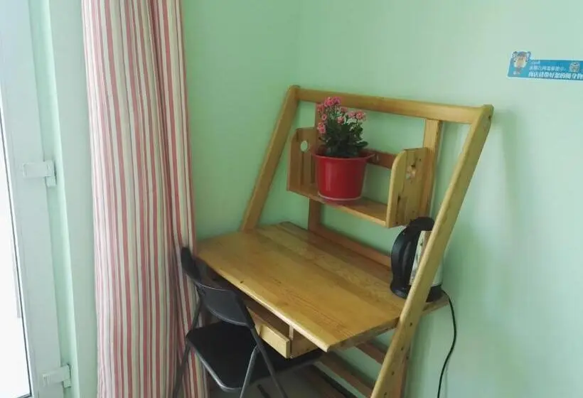 バス共有のスタンダードルーム, Lete Hostel