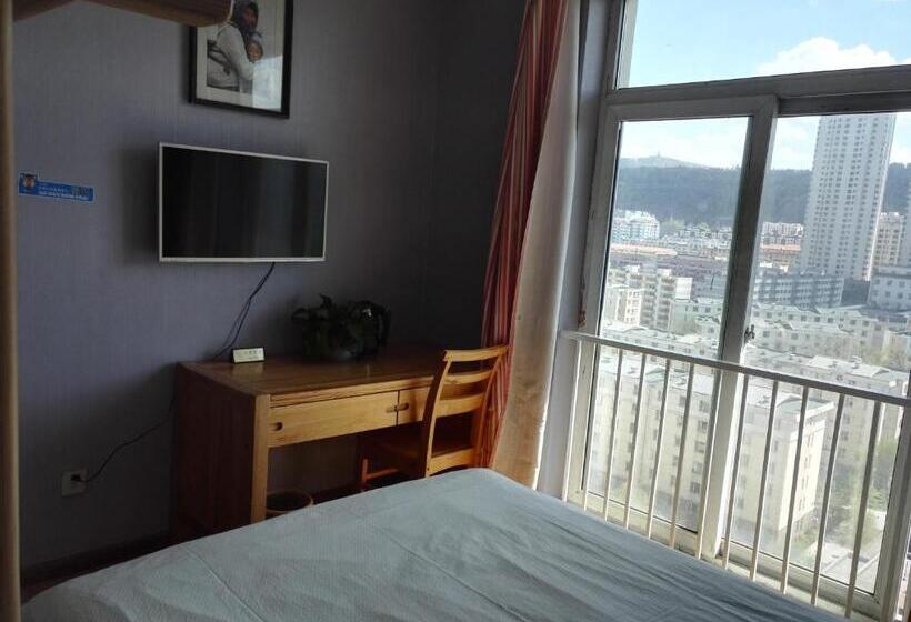 Camera Deluxe, Lete Hostel