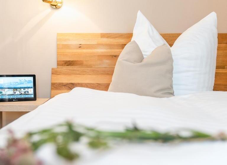 Номер Стандарт Индивидуальный, Pirnscher Hof   Hotel Garni