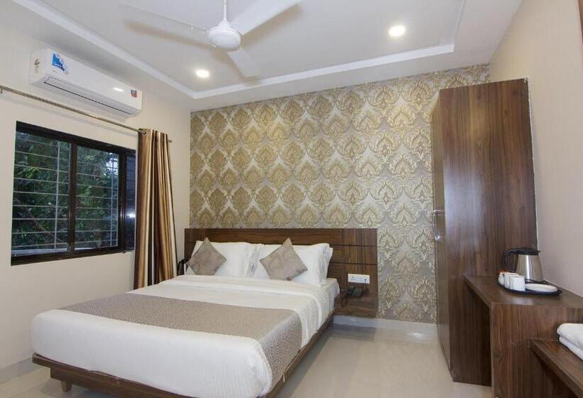 Номер Deluxe, Strand Resort