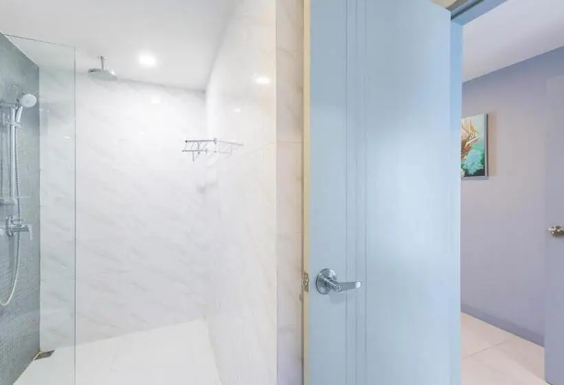 Mini Suite, Xen Hotel Nakhon Pathom   Sha Plus