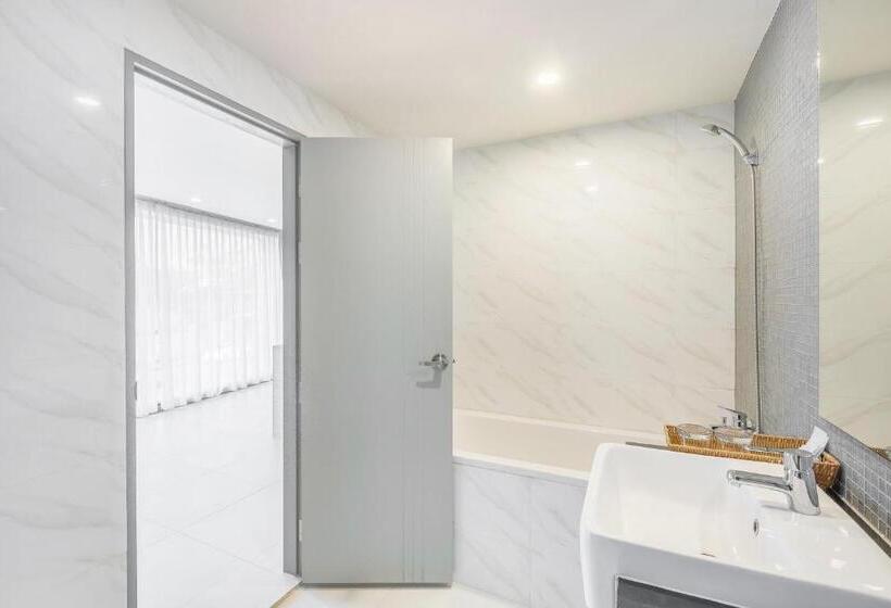 스위트, Xen Hotel Nakhon Pathom   Sha Plus