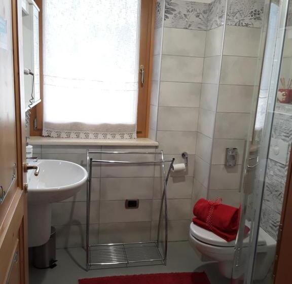 Номер Deluxe с Балконом, Camere Nordest Sudest  Conca Agordina