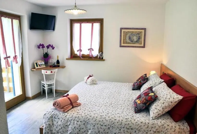 Deluxe-huone Parveke, Camere Nordest Sudest  Conca Agordina