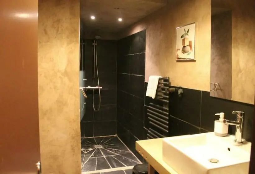 スタンダード４人部屋, Côté Chambres