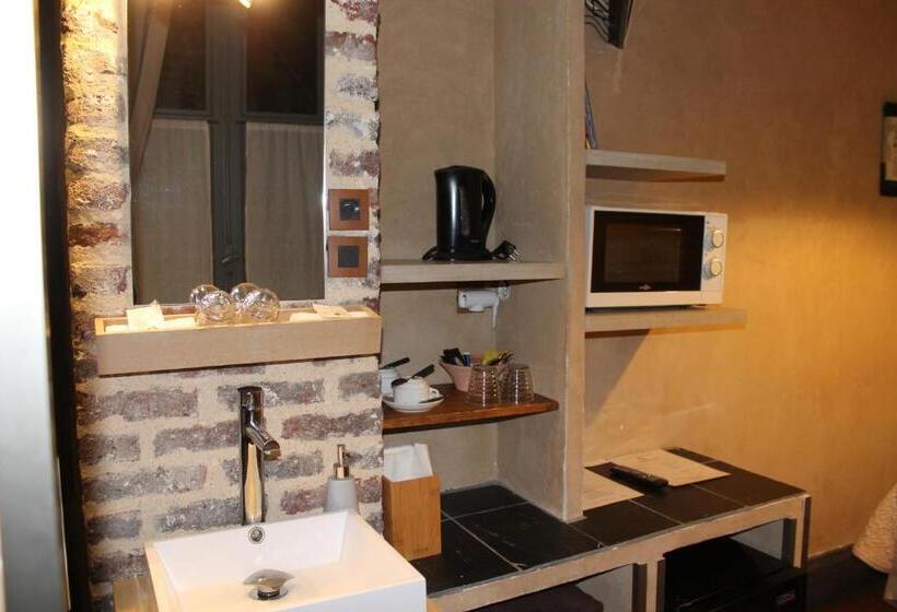 Номер Basic, Côté Chambres