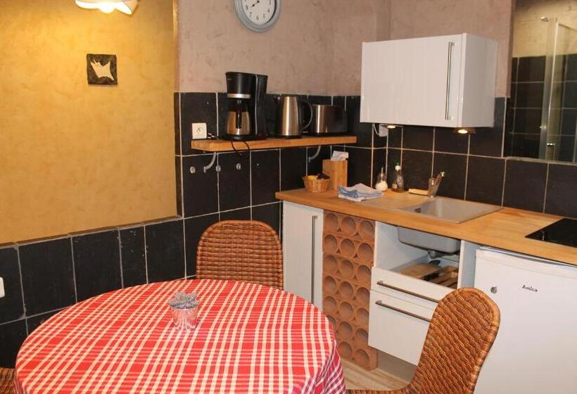 Апартаменты 1 Спальня с Террасой, Côté Chambres