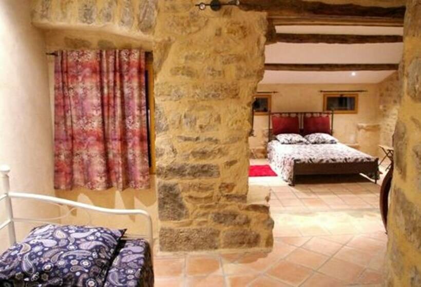 家庭间, La Prade Basse 82