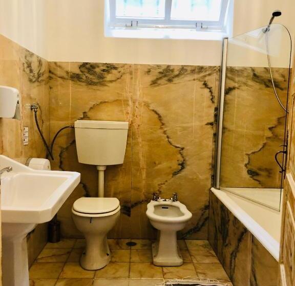 اتاق خانوادگی با سرویس بهداشتی مشترک, Lanui Vintage Guest House