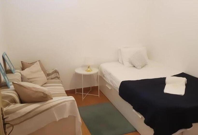 اتاق استاندارد یک تخته با سرویس بهداشتی مشترک, Lanui Vintage Guest House