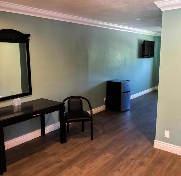 غرفة قياسية, Highland Park Motel