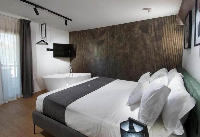 Junior Suite z Balkonem, Meg Lifestyle Hotel & Apartaments
