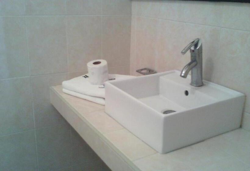 اتاق استاندارد با تخت بزرگ, Real De Cuautla