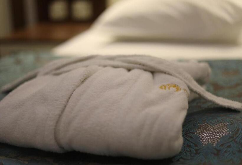 스탠다드 트리플 룸, Rest Inn