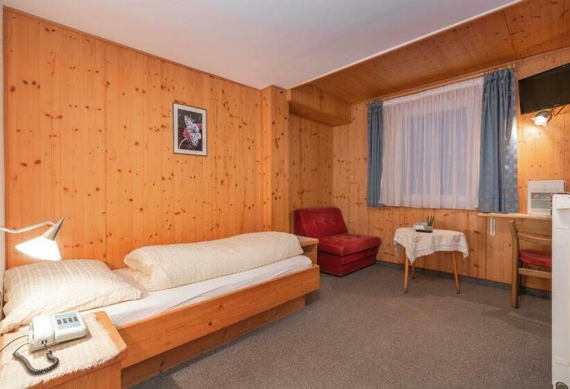 Номер Стандарт Индивидуальный с Балконом, Tirolerhof