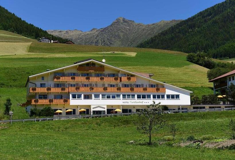 Четырехместный Номер Стандарт с Балконом, Tirolerhof