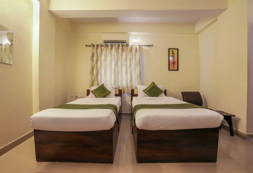 Номер Стандарт, Treebo Ivory House