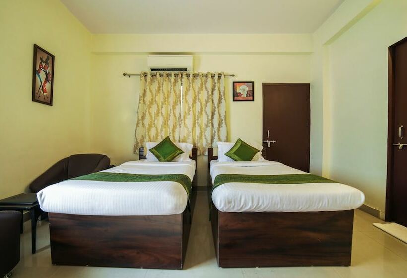 标准间, Treebo Ivory House