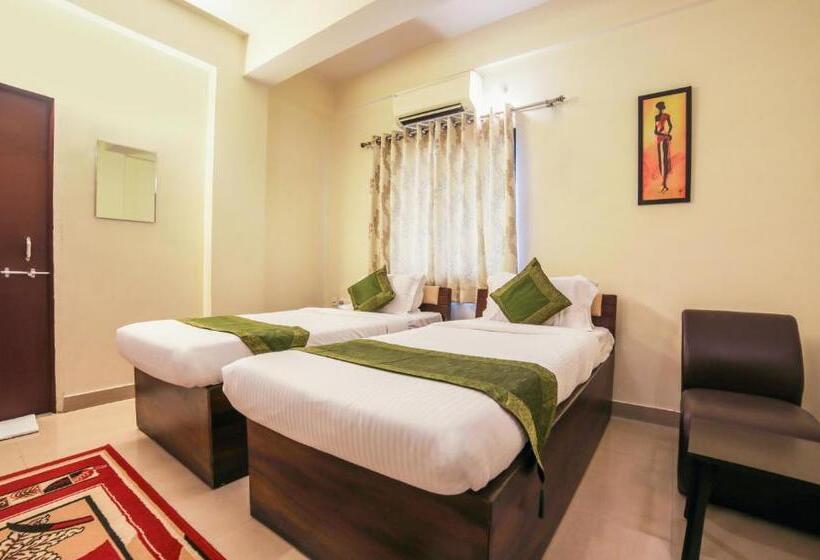 Номер Стандарт, Treebo Ivory House