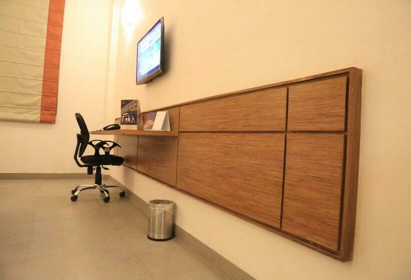 スタンダードルーム, Max Hotels Jabalpur