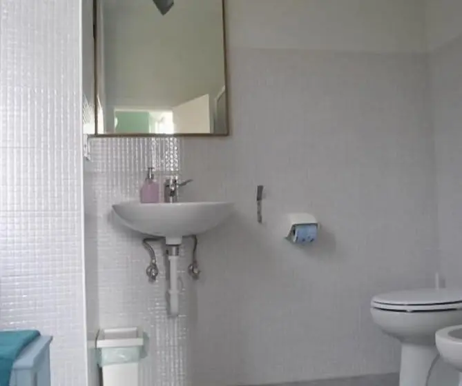 Standard Kolmen Hengen Huone, Al Piccolo Scoglio   Room & Breakfast