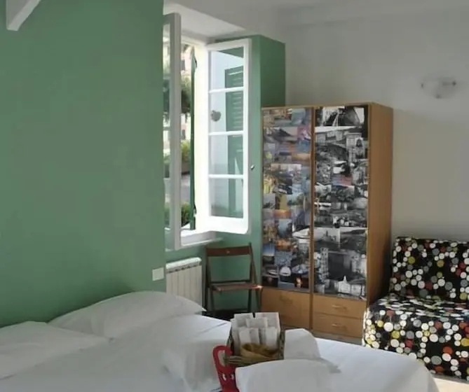 Standard Kolmen Hengen Huone, Al Piccolo Scoglio   Room & Breakfast