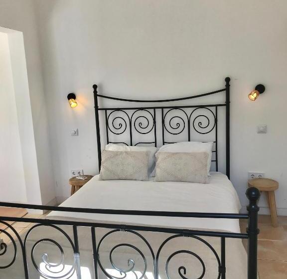 Номер Deluxe Вид на Сад, Casa Largo Do Poço Guesthouse