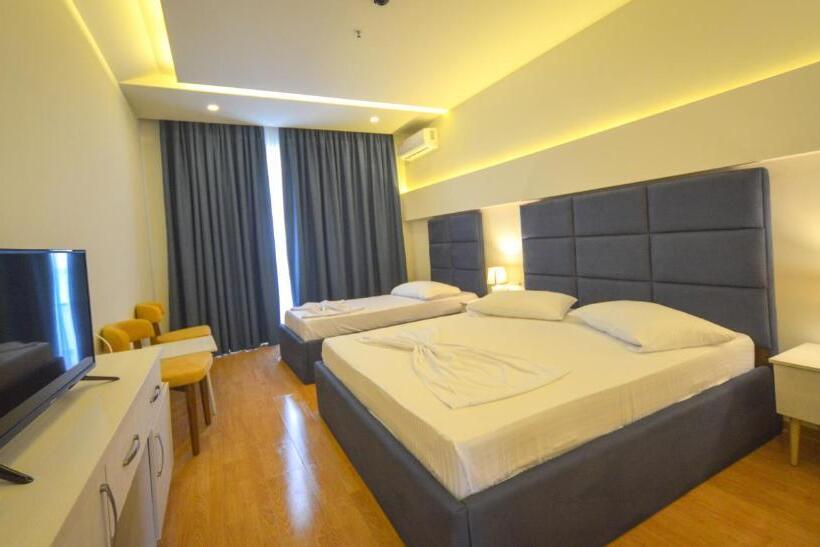 חדר דלוקס לשלושה עם נו לים, Elesio