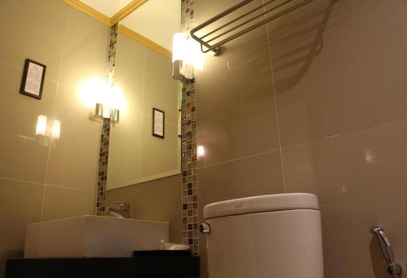 스탠다드 룸, The Lephant